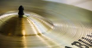 Tout savoir sur la cymbale musique et ses différents usages